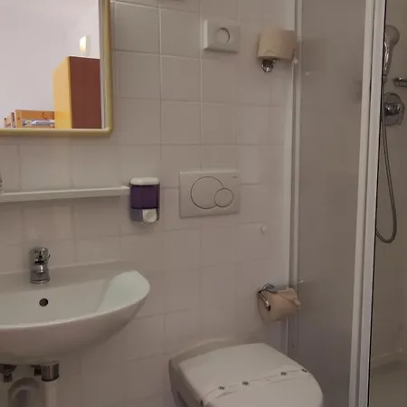 Han/Misafirhane Valdese *