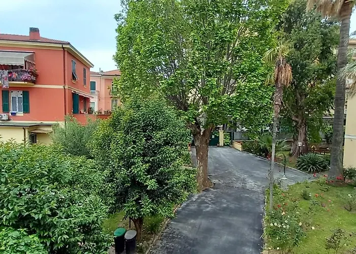 Casa Valdese Di Vallecrosia Zajazd