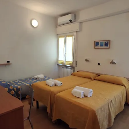 Casa Valdese Di Al Mare Fogadó *