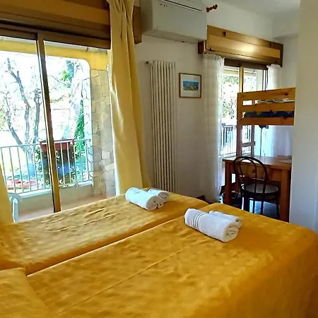 Fogadó Casa Valdese Di Al Mare Vallecrosia