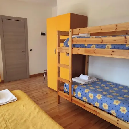 Casa Valdese Di Al Mare 瓦莱克罗夏