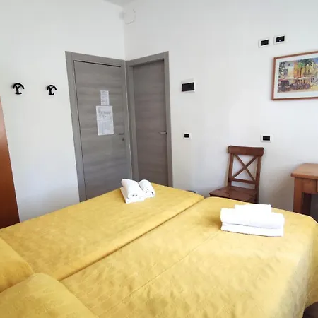 Casa Valdese Di Al Mare Estalagem *