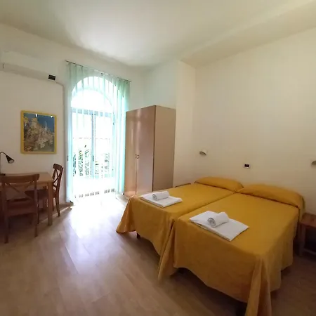 Casa Valdese Di Al Mare 瓦莱克罗夏