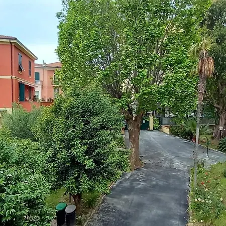 Casa Valdese Di Al Mare Fogadó