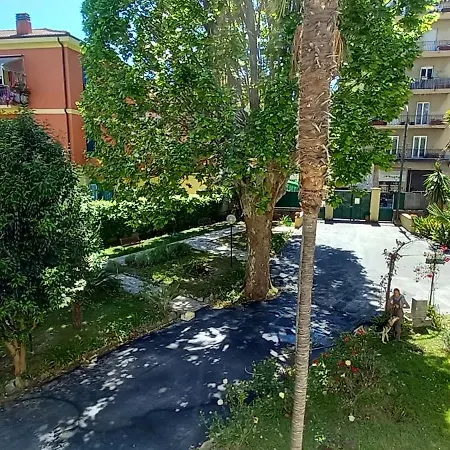 Värdshus Valdese Vallecrosia