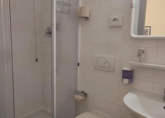 Casa Vacanze Valdese Vallecrosia Inn