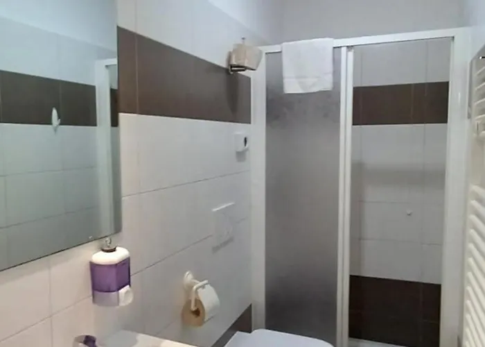 Casa Vacanze Valdese Vallecrosia Inn Vallecrosia