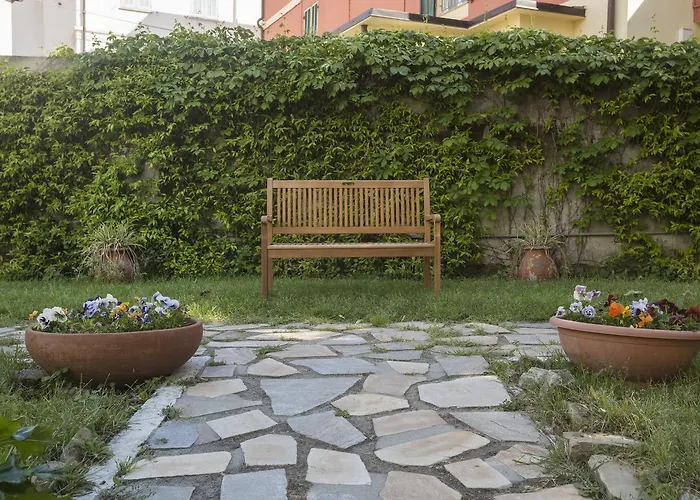 Casa Valdese Di Vallecrosia 여관 *