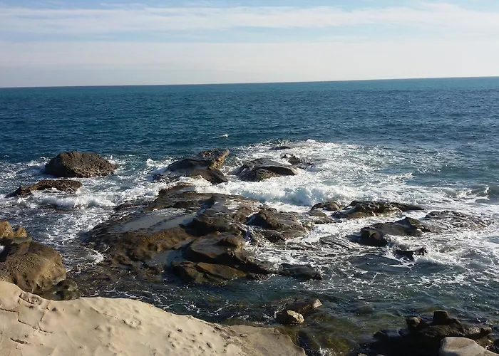 Casa Vacanze Valdese Vallecrosia Inn *